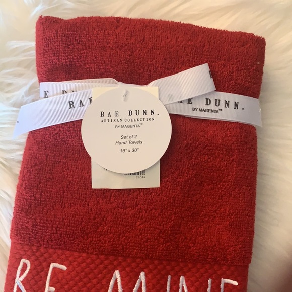 Rae Dunn BE MINE set of 2 hand towels - Picture 4 of 4